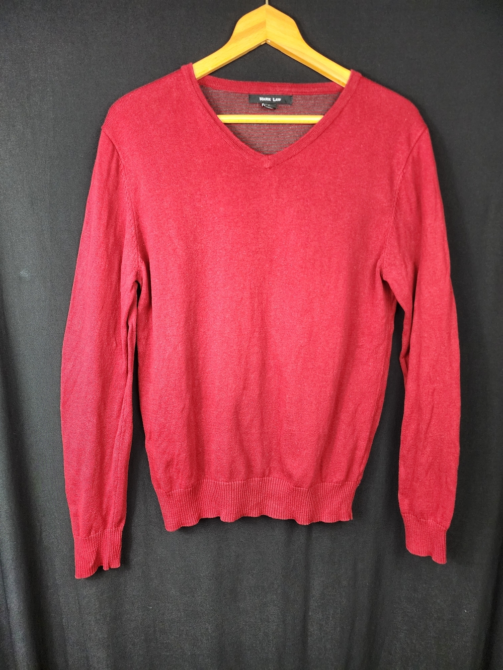 Mark Law Men's Red V-Neck  Sweater Size M 100% Cotton